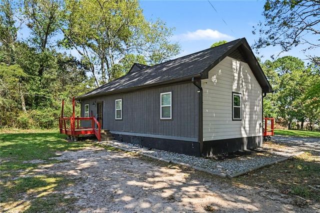 5600 Feldwood Road, South Fulton, GA 30349