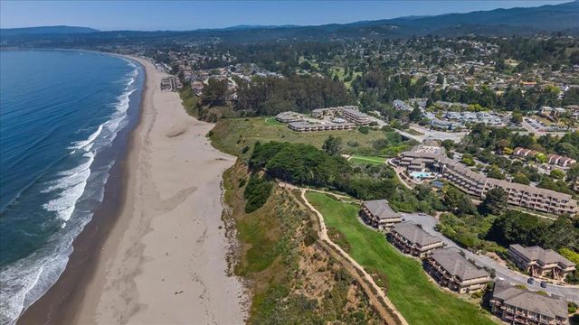 111 Seascape Resort Drive, Aptos, CA 95003