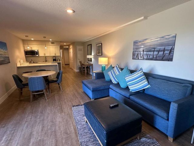 111 Seascape Resort Drive, Aptos, CA 95003