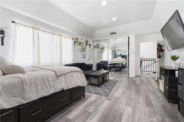 517 Orange Grove, Pasadena, CA 91103