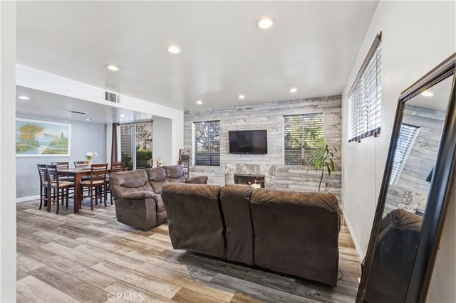 517 Orange Grove, Pasadena, CA 91103