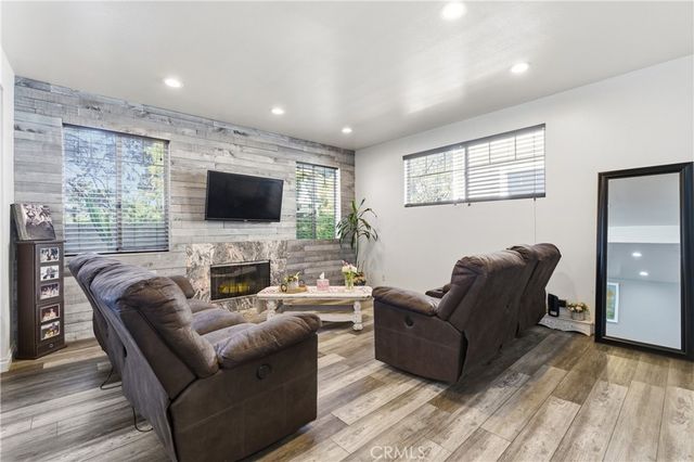 517 Orange Grove, Pasadena, CA 91103