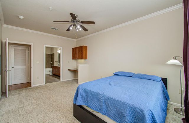 1711 Old Spanish Trail 127, Houston, TX 77054