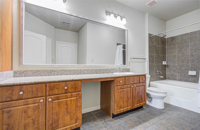 1711 Old Spanish Trail 127, Houston, TX 77054