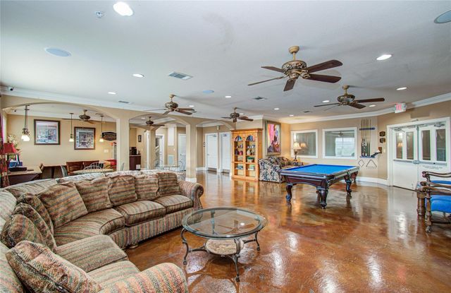 1711 Old Spanish Trail 127, Houston, TX 77054