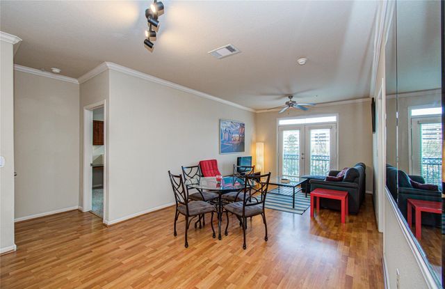 1711 Old Spanish Trail 127, Houston, TX 77054