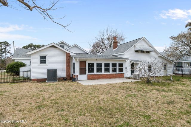 272 Highway 101, Beaufort, NC 28516