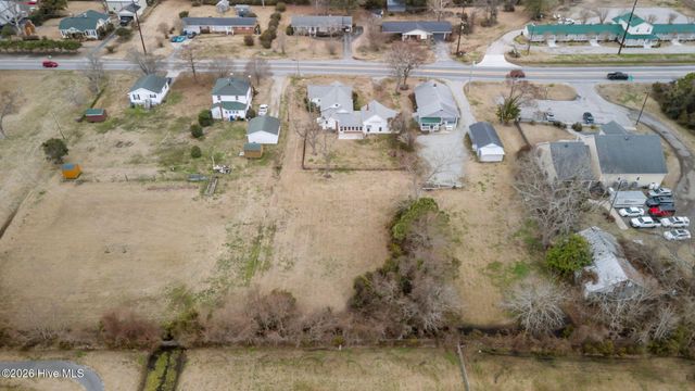 272 Highway 101, Beaufort, NC 28516