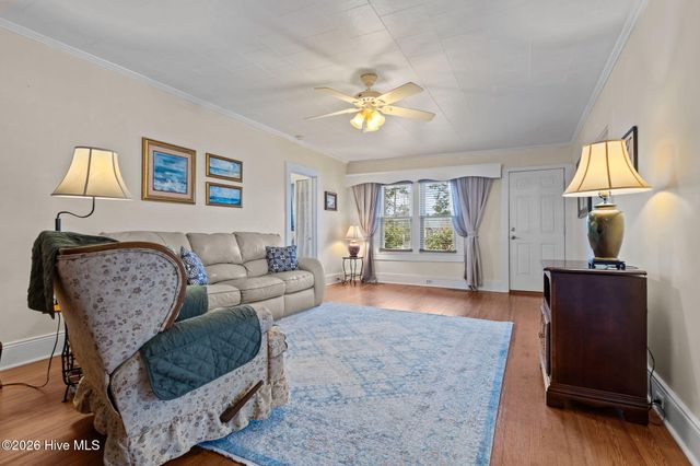 272 Highway 101, Beaufort, NC 28516