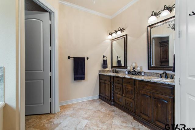 12251 Southhaven, Flint, TX 75762