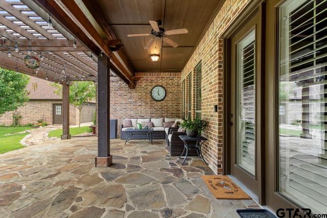 12251 Southhaven, Flint, TX 75762