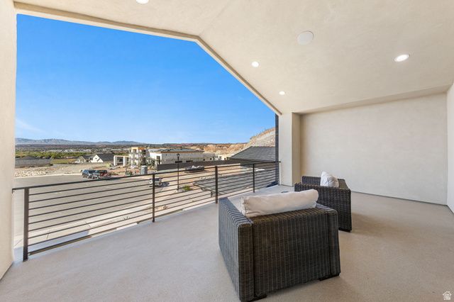 1143 S INDIAN KNOLLS DR, Washington, UT 84780