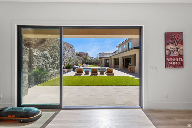 1143 S INDIAN KNOLLS DR, Washington, UT 84780