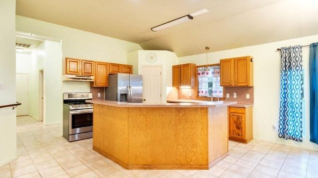 3305 23rd Street N, Texas City, TX 77590