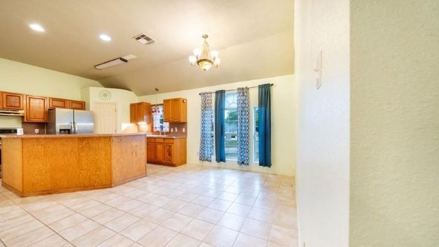 3305 23rd Street N, Texas City, TX 77590