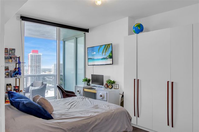 1800 S Ocean Dr 2208, Hallandale Beach, FL 33009