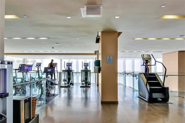 1800 S Ocean Dr 2208, Hallandale Beach, FL 33009