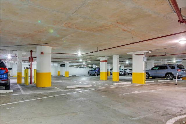 1800 S Ocean Dr 2208, Hallandale Beach, FL 33009