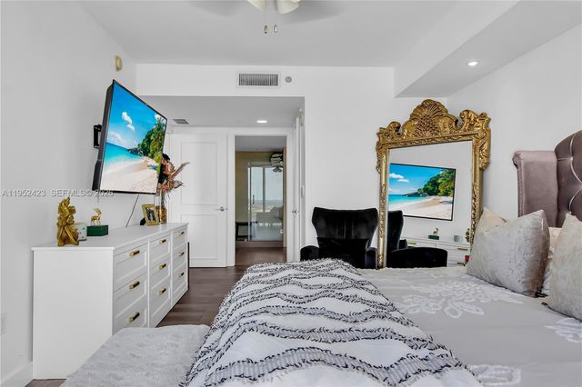 1800 S Ocean Dr 2208, Hallandale Beach, FL 33009