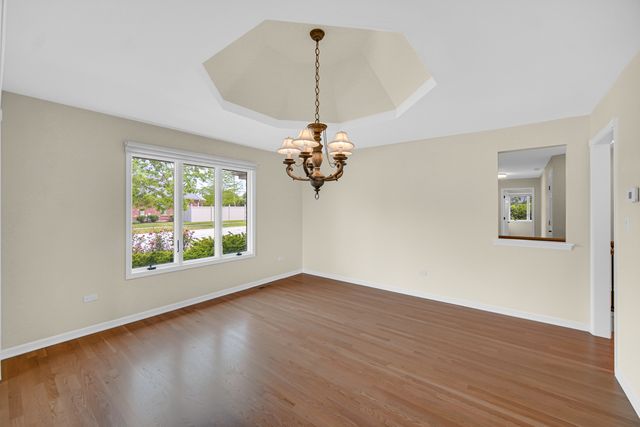 17123 Pointe Drive, Orland Park, IL 60467