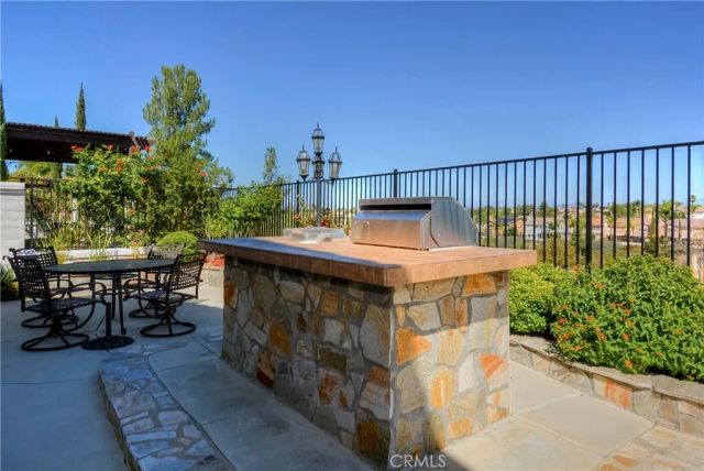 45316 Saint Tisbury, Temecula, CA 92592