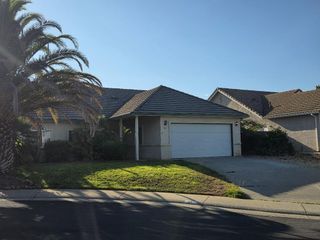 24 Pelican Pl, Valley Springs, CA 95252