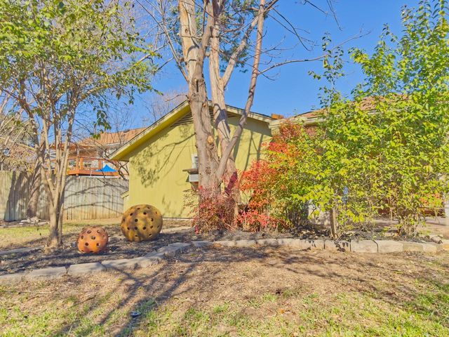 205 N Mount Rushmore DR, Cedar Park, TX 78613