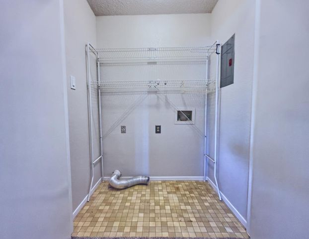 205 N Mount Rushmore DR, Cedar Park, TX 78613