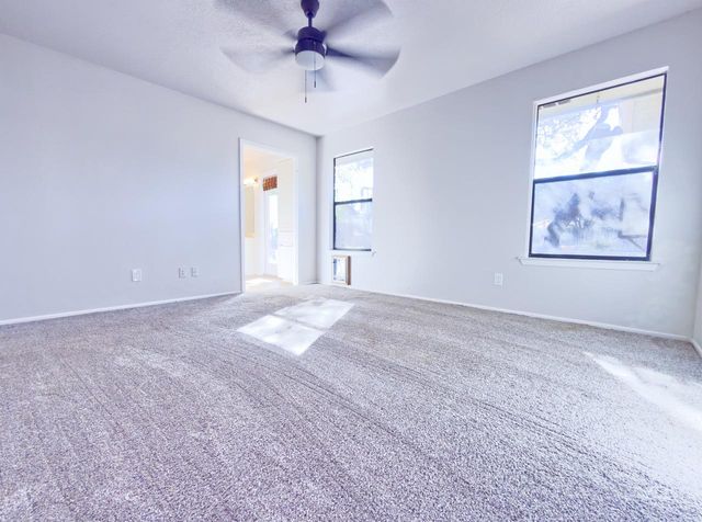 205 N Mount Rushmore DR, Cedar Park, TX 78613