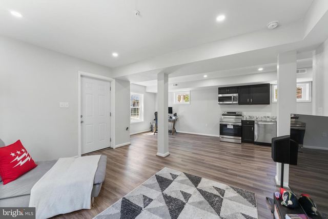 5332 D ST SE, Washington, DC 20019