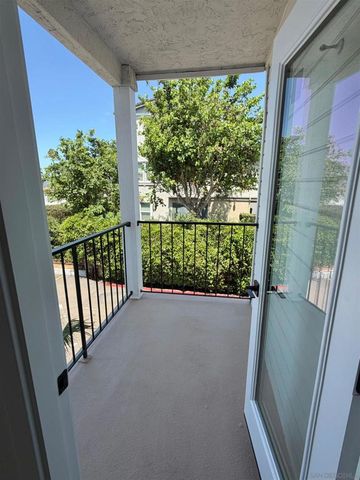 3020 Cowley Way 210, San Diego, CA 92117