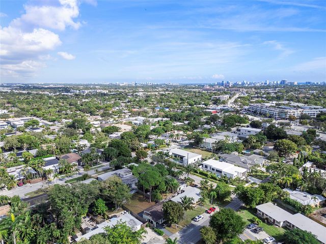 235 NE 21st St, Wilton Manors, FL 33305