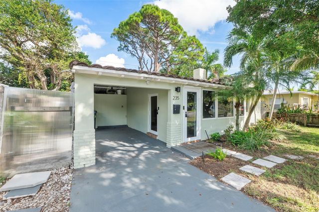 235 NE 21st St, Wilton Manors, FL 33305