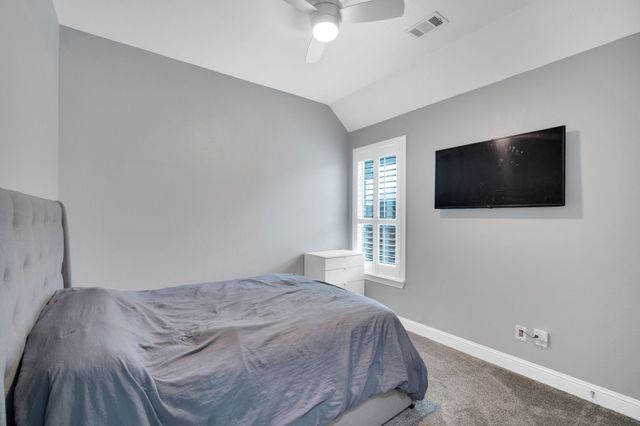 613 Autumn Run Drive, Midlothian, TX 76065