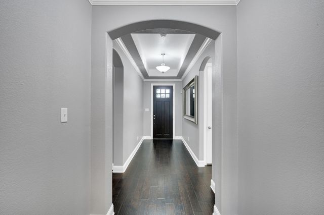 613 Autumn Run Drive, Midlothian, TX 76065