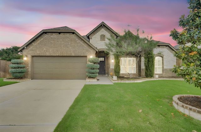 613 Autumn Run Drive, Midlothian, TX 76065