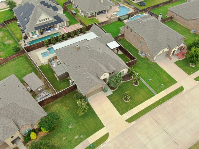 613 Autumn Run Drive, Midlothian, TX 76065