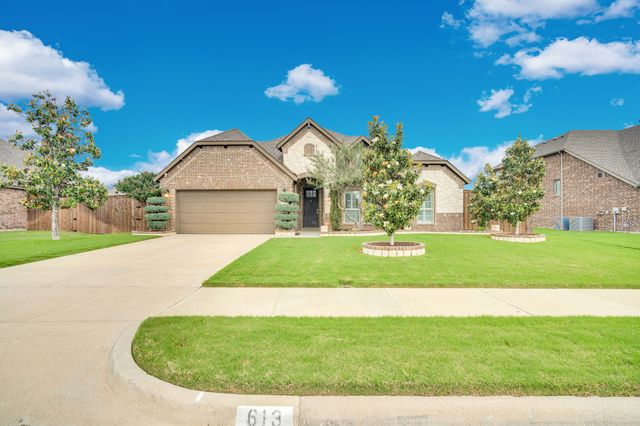 613 Autumn Run Drive, Midlothian, TX 76065