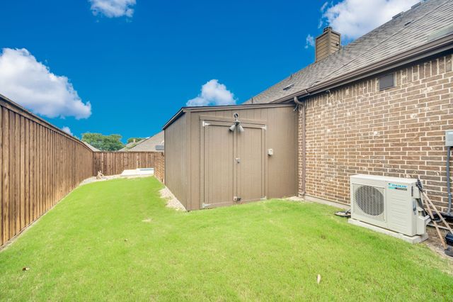 613 Autumn Run Drive, Midlothian, TX 76065