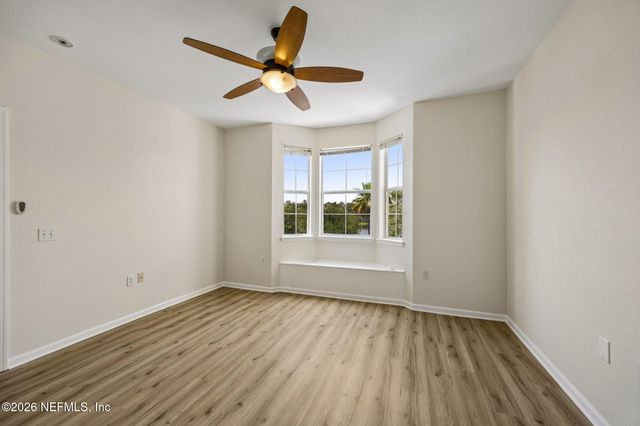 8550 TOUCHTON Road 2033, Jacksonville, FL 32216