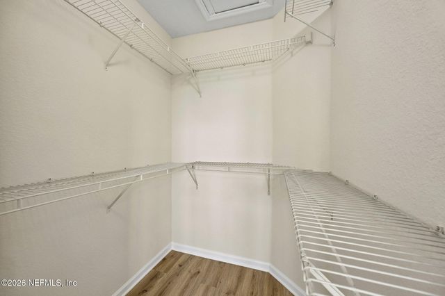 8550 TOUCHTON Road 2033, Jacksonville, FL 32216