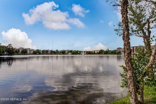 8550 TOUCHTON Road 2033, Jacksonville, FL 32216