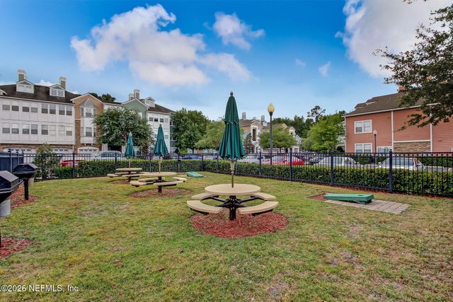 8550 TOUCHTON Road 2033, Jacksonville, FL 32216