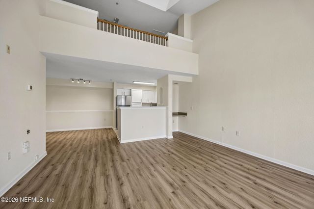 8550 TOUCHTON Road 2033, Jacksonville, FL 32216