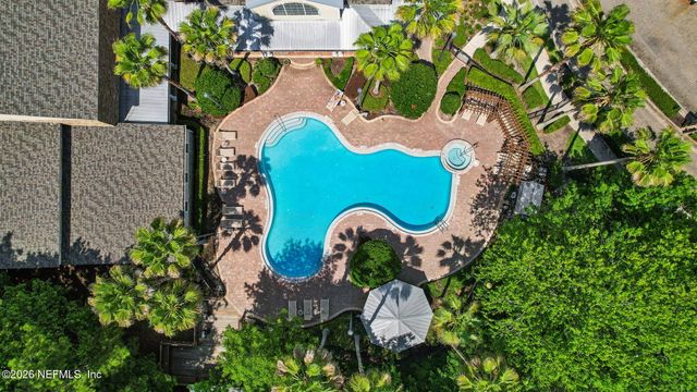 8550 TOUCHTON Road 2033, Jacksonville, FL 32216