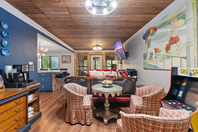 554 Emerald Cove, Shirley, AR 72153