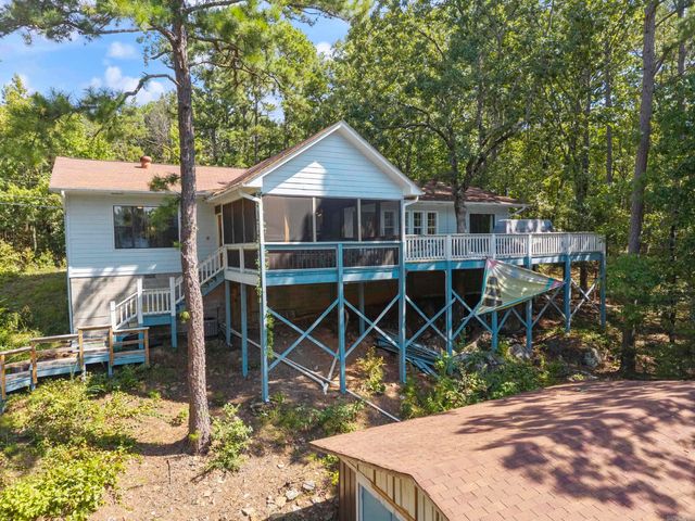 554 Emerald Cove, Shirley, AR 72153