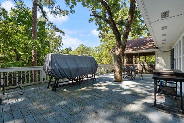 554 Emerald Cove, Shirley, AR 72153