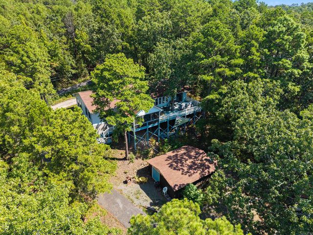 554 Emerald Cove, Shirley, AR 72153