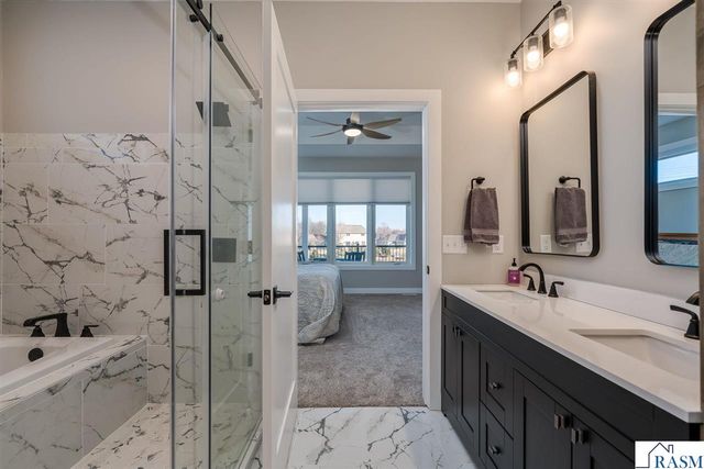 34 N Pointe Court, North Mankato, MN 56003